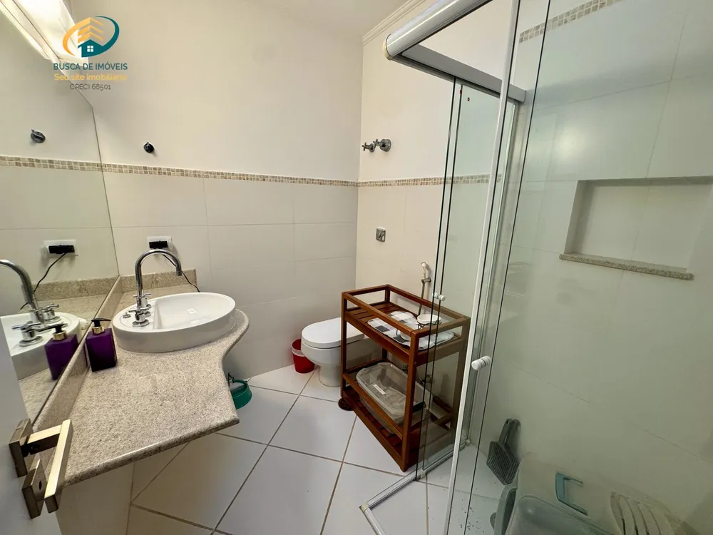 Sobrado, 6 quartos, 450 m² - Foto 1