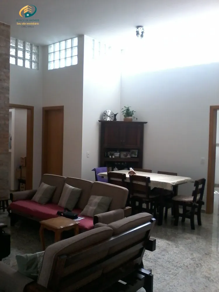 Casa, 3 quartos, 180 m² - Foto 3