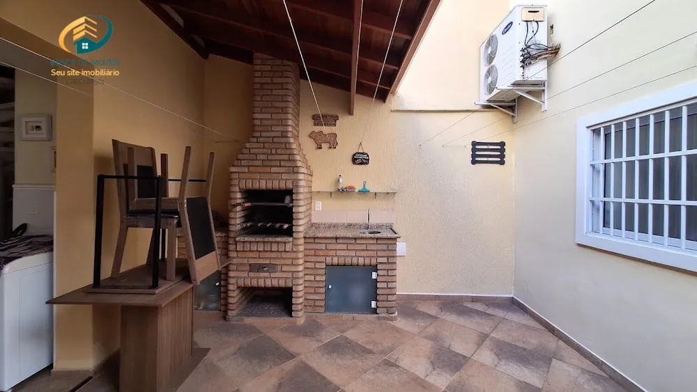 Sobrado, 3 quartos, 179 m² - Foto 1