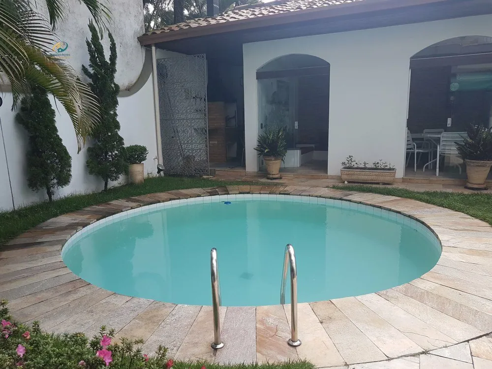 Sobrado, 4 quartos, 332 m² - Foto 2