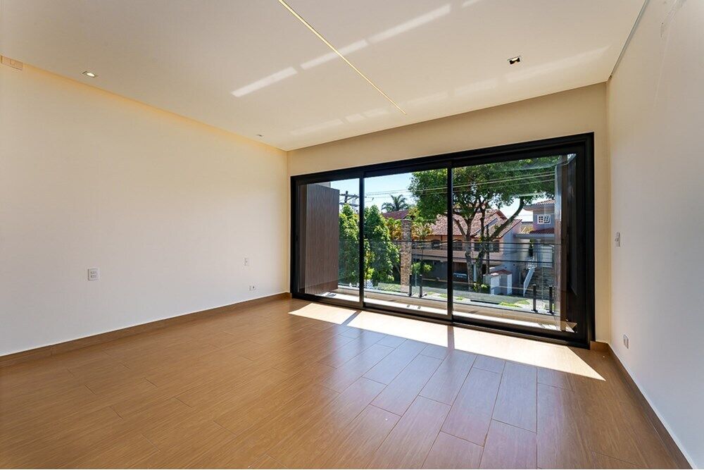 Casa à venda com 5 quartos, 335m² - Foto 5