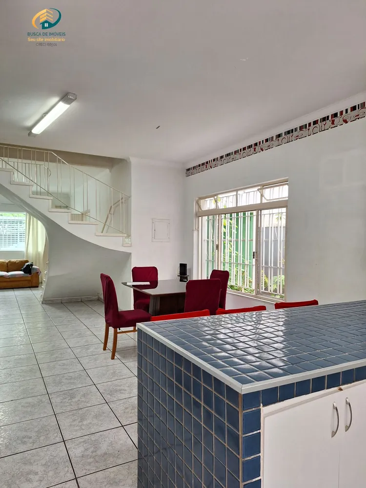 Casa, 3 quartos, 172 m² - Foto 2