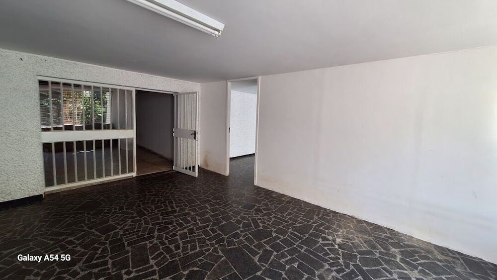 Sobrado para alugar com 3 quartos, 525m² - Foto 35