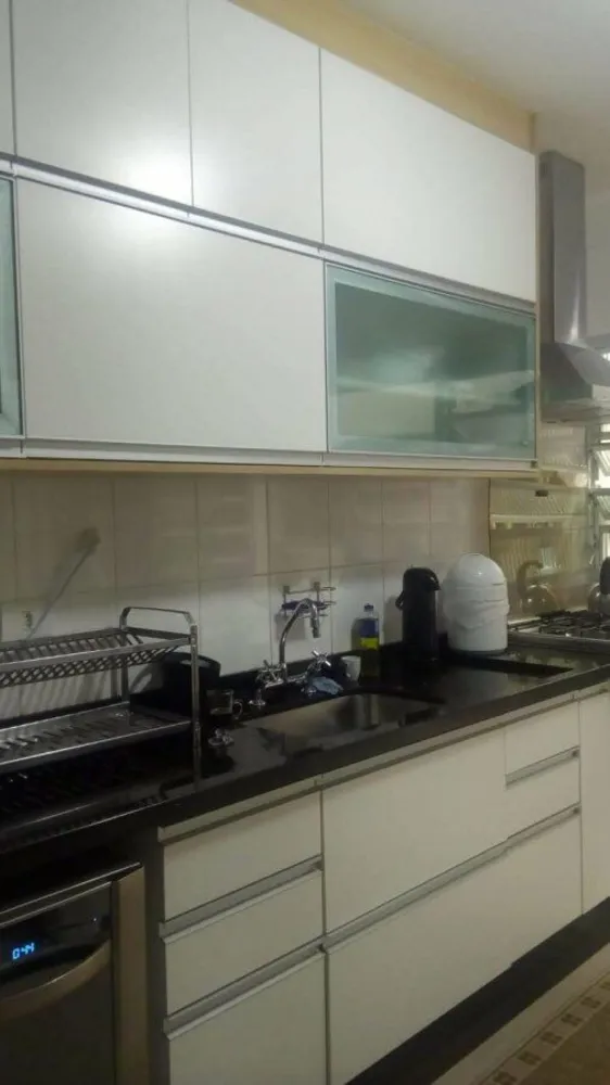 Sobrado, 4 quartos, 238 m² - Foto 2