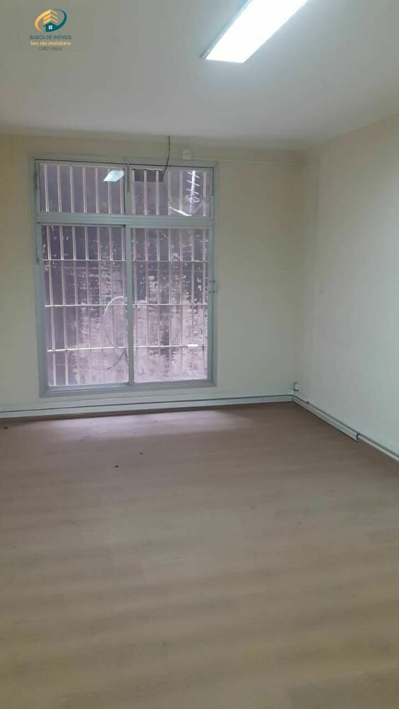 Conjunto Comercial-Sala para alugar com 6 quartos, 300m² - Foto 3