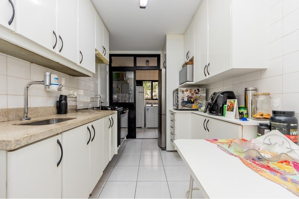 Apartamento à venda com 3 quartos, 101m² - Foto 1