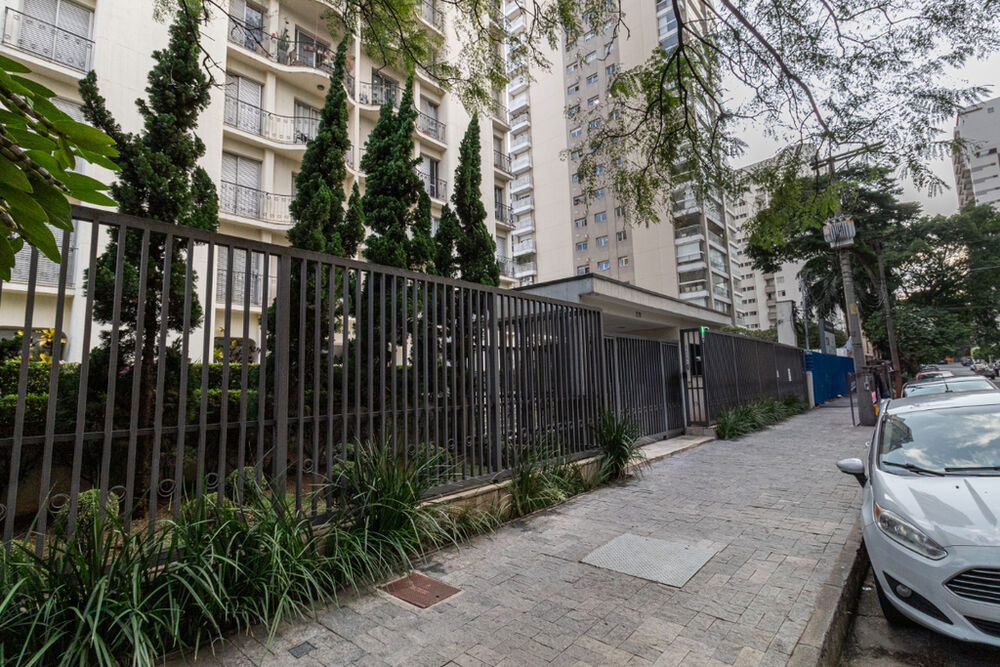 Cobertura à venda com 3 quartos, 218m² - Foto 2