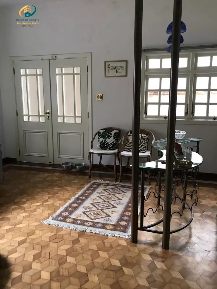 Casa à venda com 3 quartos, 226m² - Foto 3