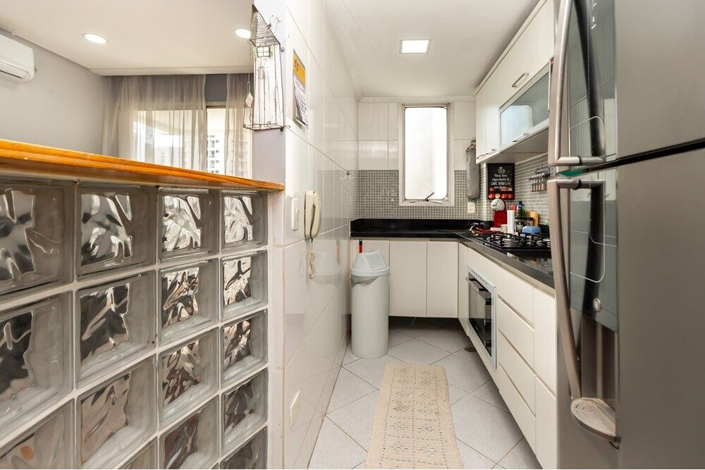 Apartamento à venda com 2 quartos, 60m² - Foto 3