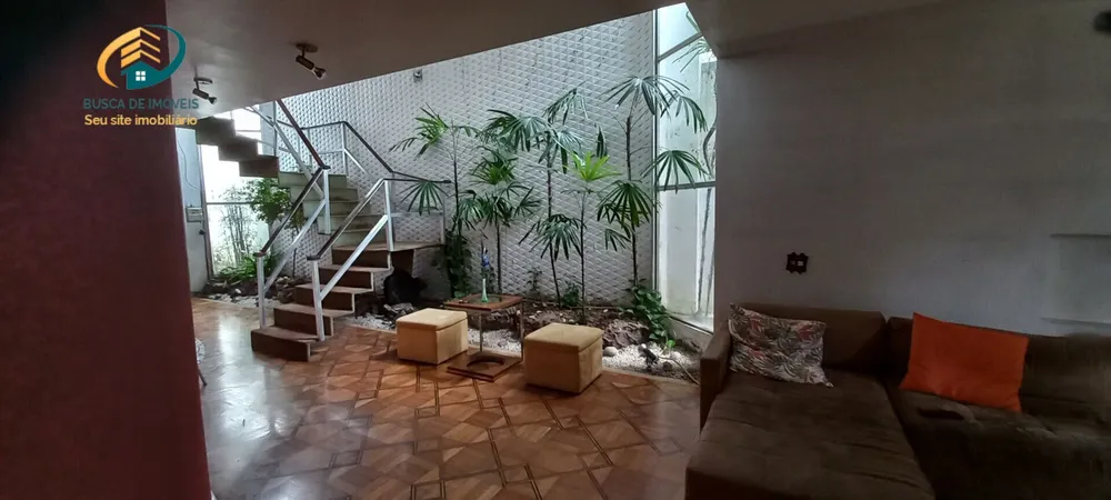 Sobrado, 4 quartos, 600 m² - Foto 1
