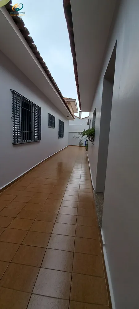 Casa, 3 quartos, 240 m² - Foto 2
