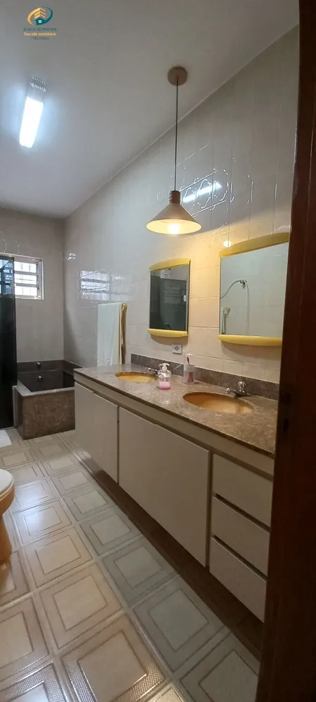 Casa, 3 quartos, 240 m² - Foto 18