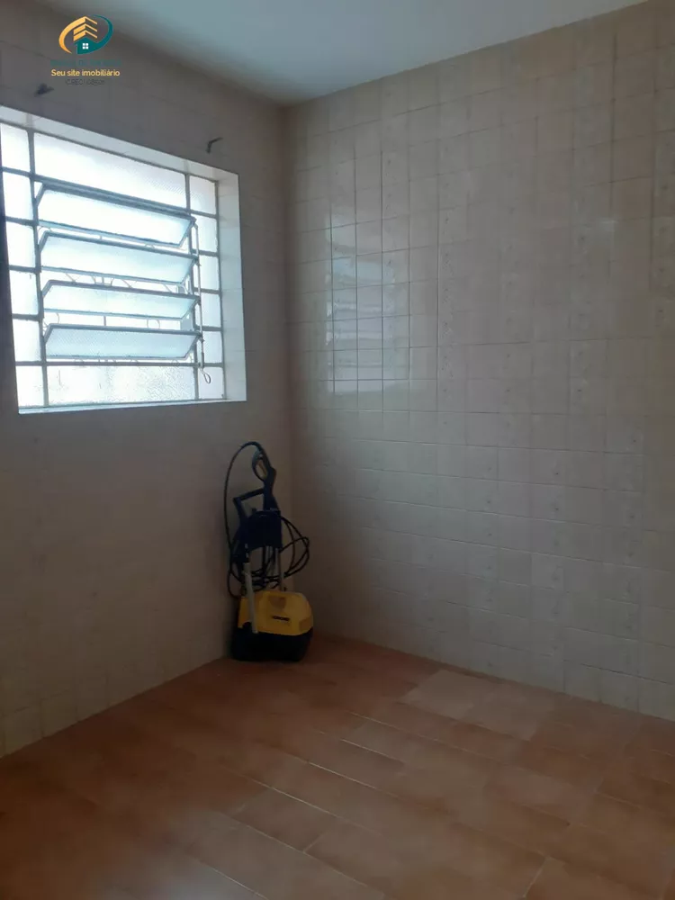 Sobrado à venda com 3 quartos, 211m² - Foto 4