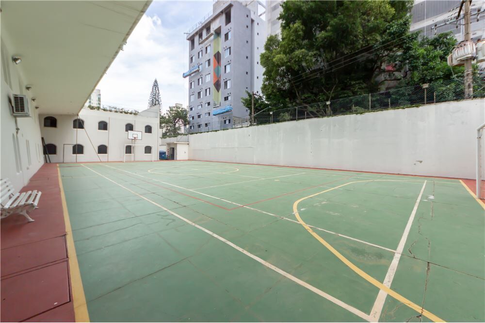 Apartamento à venda com 4 quartos, 225m² - Foto 12