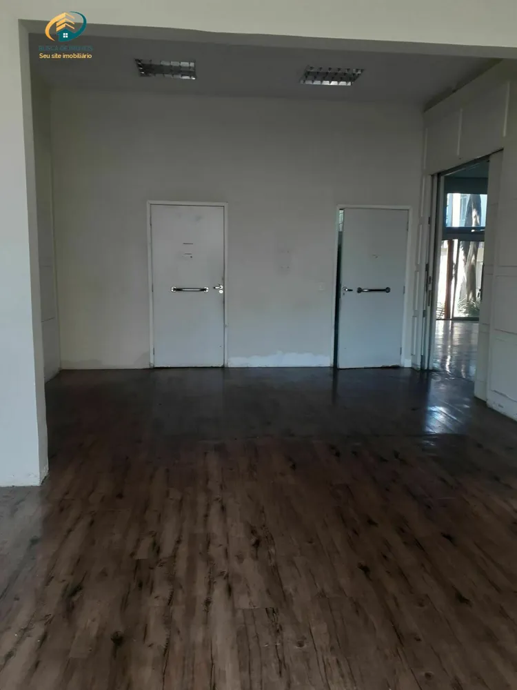 Sobrado, 6 quartos, 1977 m² - Foto 5