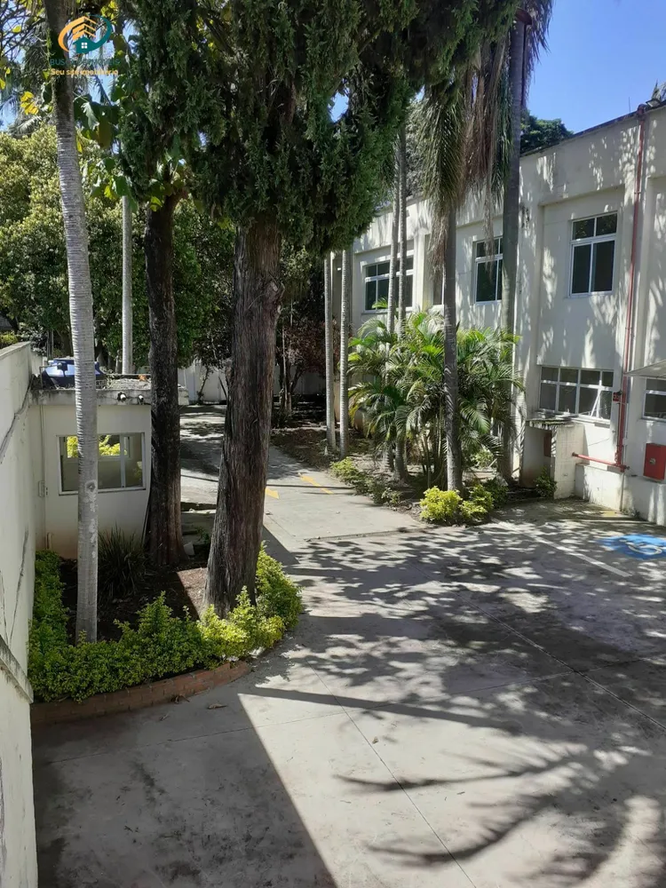 Sobrado, 6 quartos, 1977 m² - Foto 12