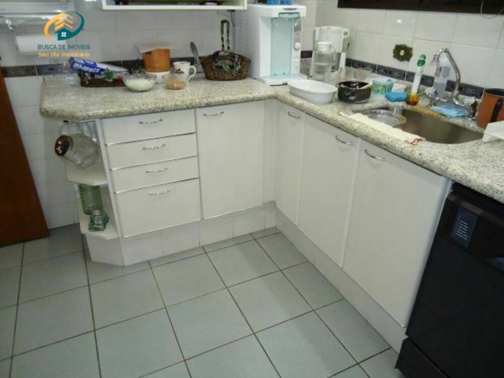 Casa, 3 quartos, 224 m² - Foto 2