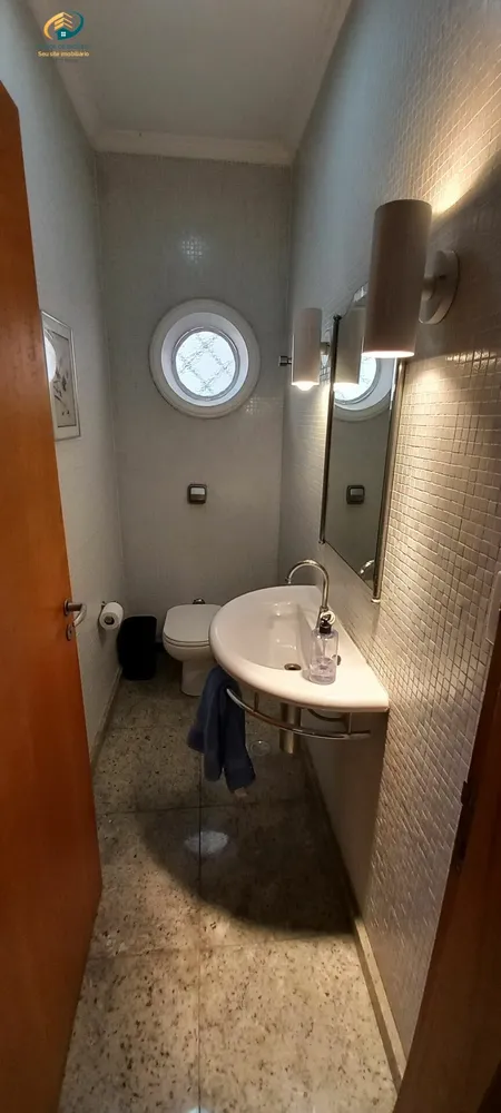 Sobrado, 3 quartos, 220 m² - Foto 1