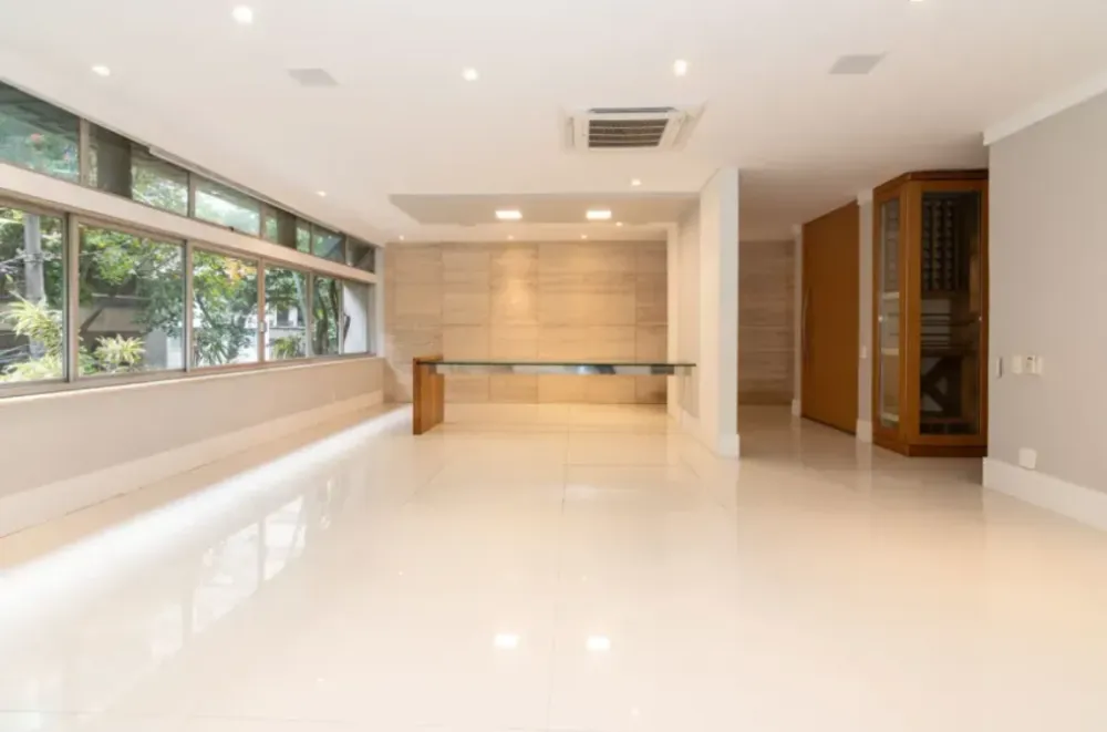 Apartamento, 4 quartos, 244 m² - Foto 2