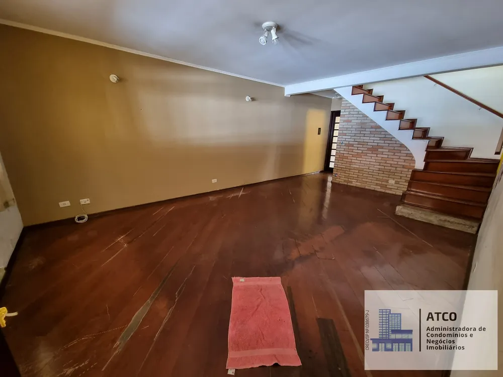 Sobrado, 3 quartos, 207 m² - Foto 1