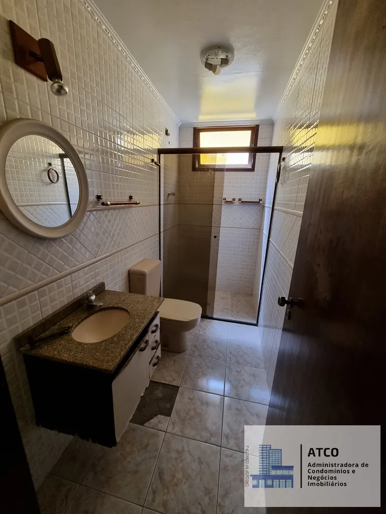 Sobrado, 3 quartos, 207 m² - Foto 2