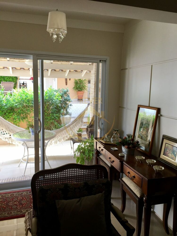 Casa à venda com 3 quartos, 180m² - Foto 6