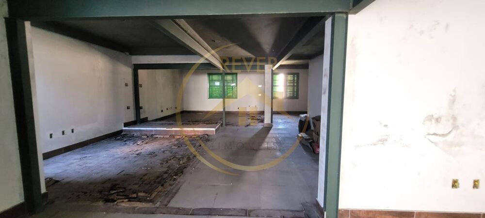 Prédio Inteiro à venda com 3 quartos, 698m² - Foto 8