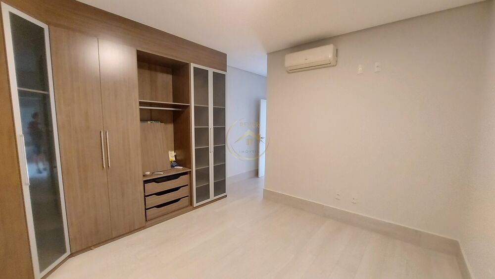 Casa à venda com 3 quartos, 170m² - Foto 4
