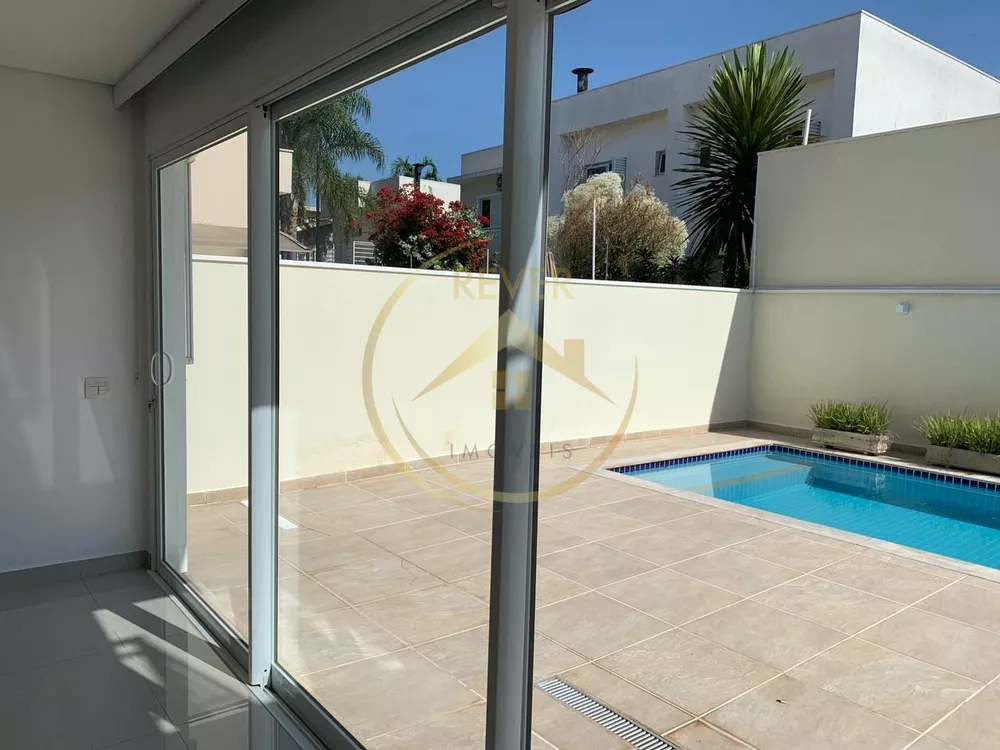 Casa à venda com 5 quartos, 300m² - Foto 3