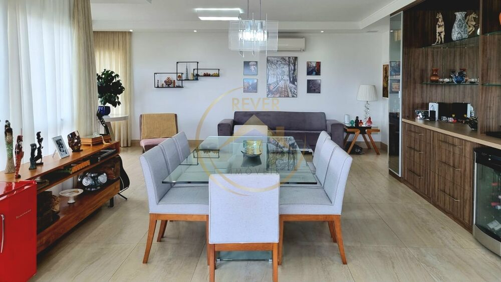 Apartamento, 3 quartos, 181 m² - Foto 1