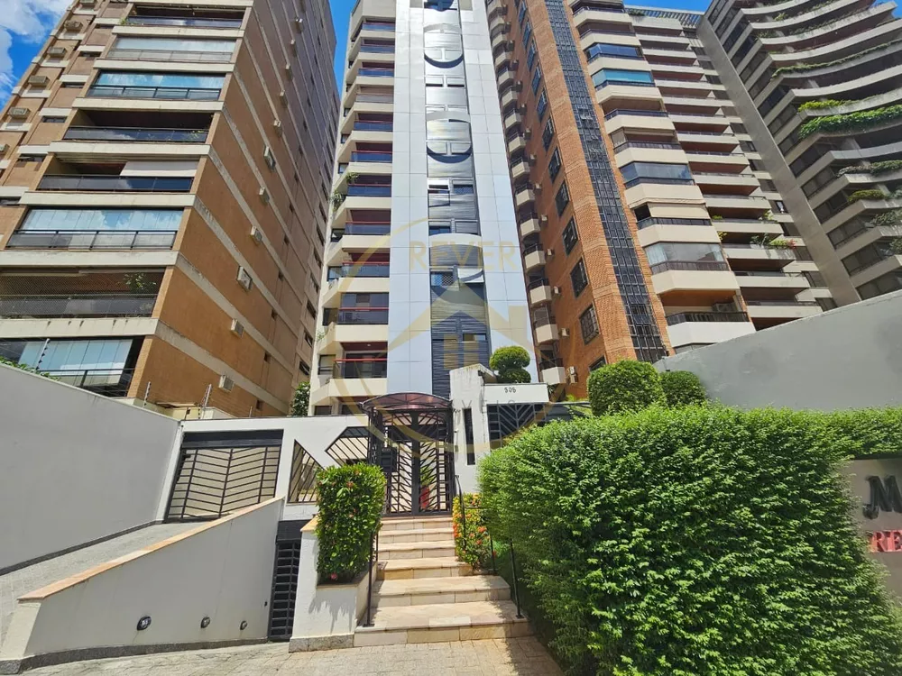 Apartamento para alugar com 3 quartos, 138m² - Foto 1