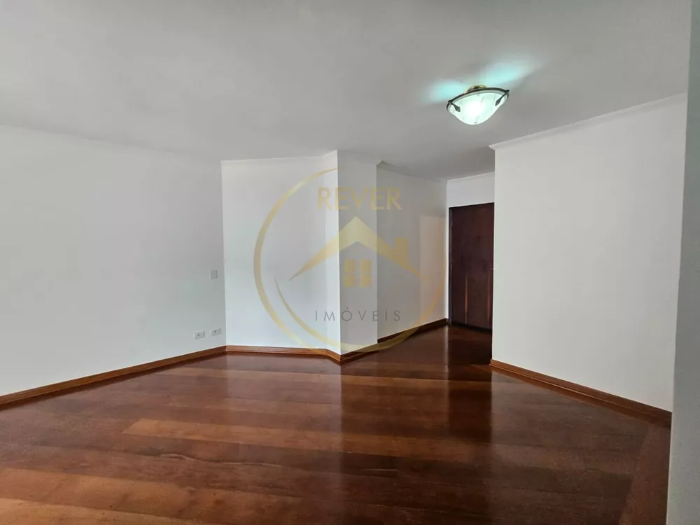 Apartamento para alugar com 3 quartos, 138m² - Foto 4