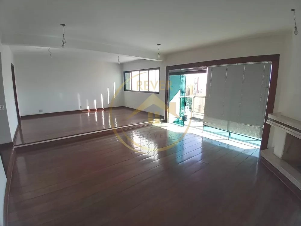 Apartamento para alugar com 4 quartos, 310m² - Foto 5