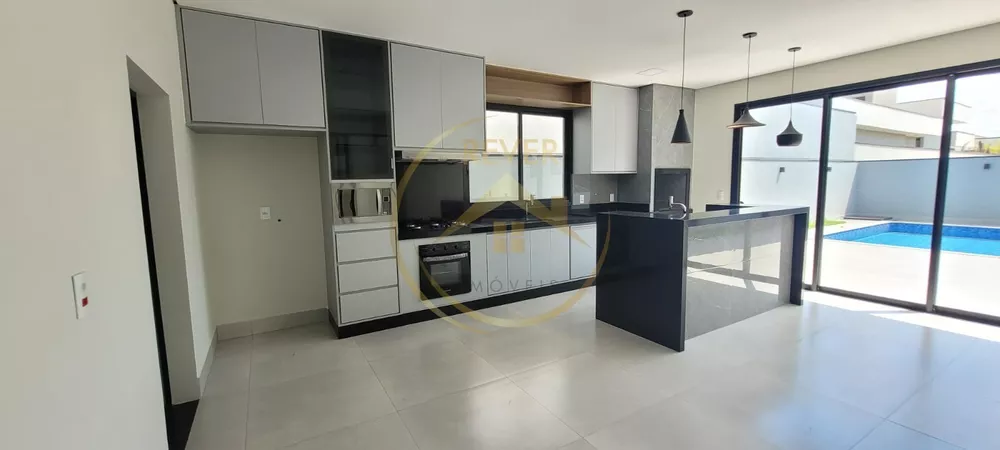 Casa à venda com 3 quartos, 273m² - Foto 3