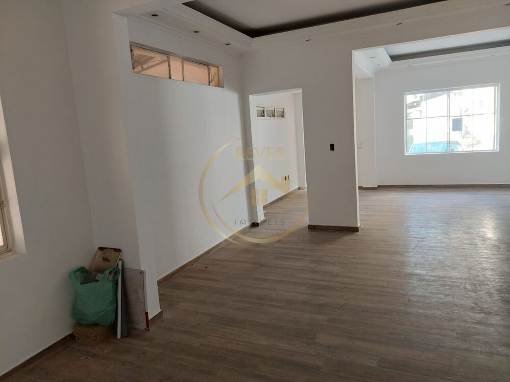 Prédio Inteiro para alugar com 4 quartos, 290m² - Foto 2