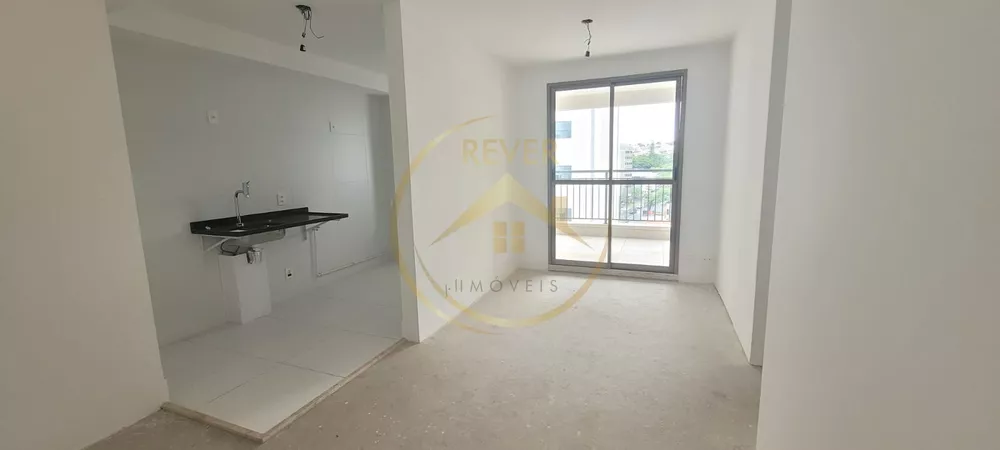 Apartamento à venda com 3 quartos, 75m² - Foto 3