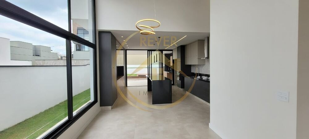Casa, 3 quartos, 240 m² - Foto 1