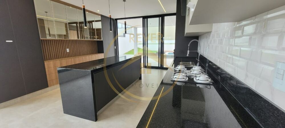 Casa, 3 quartos, 240 m² - Foto 3