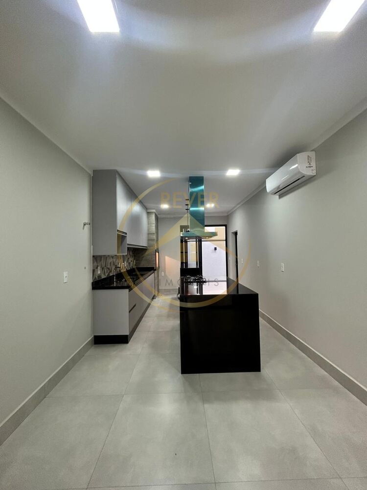 Casa, 3 quartos, 137 m² - Foto 1