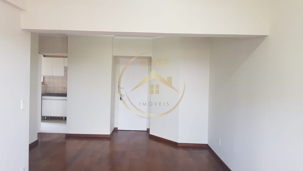 Apartamento à venda com 3 quartos, 75m² - Foto 3
