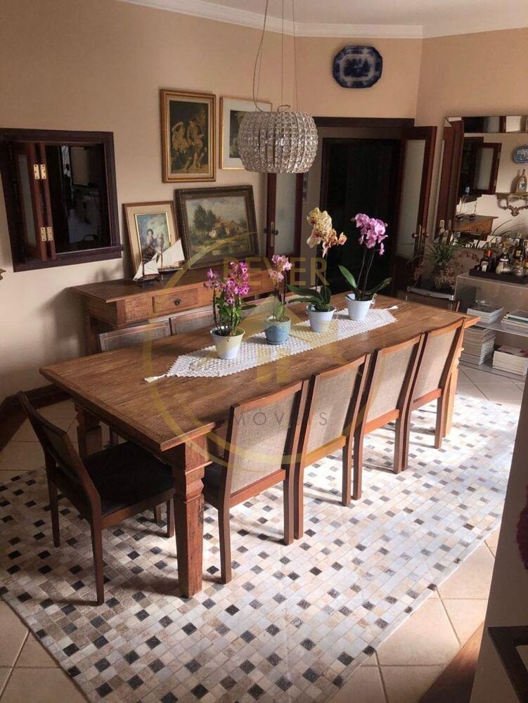 Casa, 4 quartos, 367 m² - Foto 1