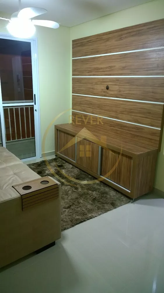 Apartamento à venda com 2 quartos, 49m² - Foto 2