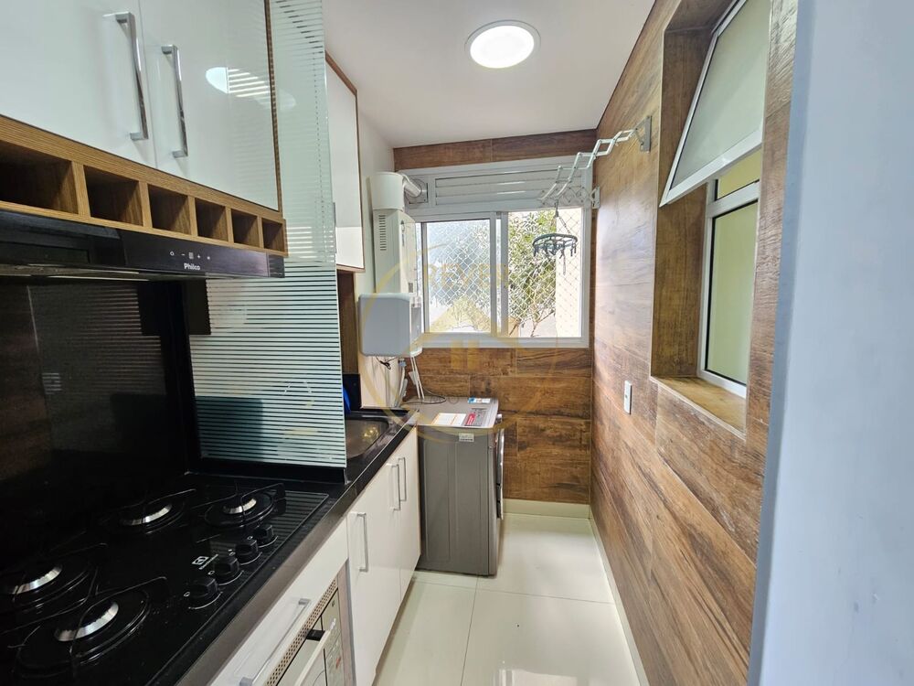 Apartamento à venda com 2 quartos, 76m² - Foto 1
