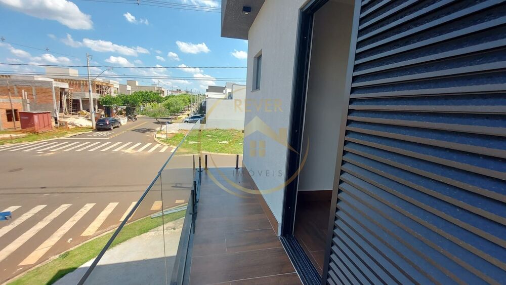 Casa à venda com 3 quartos, 162m² - Foto 4