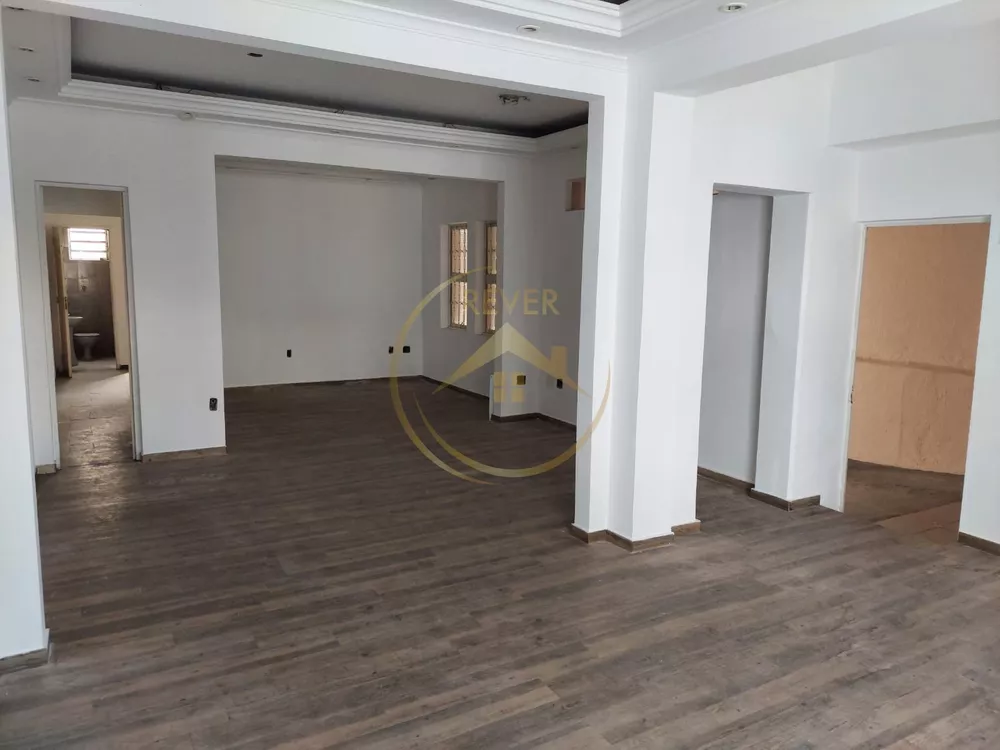 Prédio Inteiro à venda com 4 quartos, 290m² - Foto 2