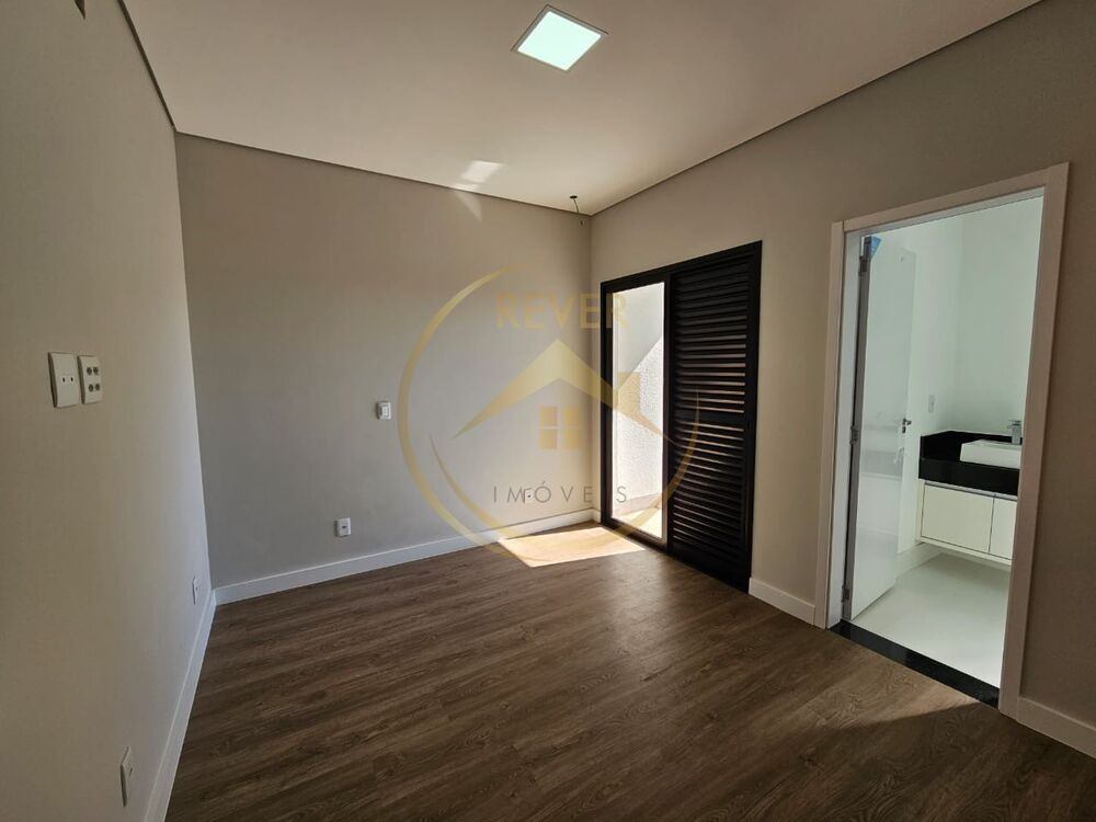 Casa, 3 quartos, 185 m² - Foto 1