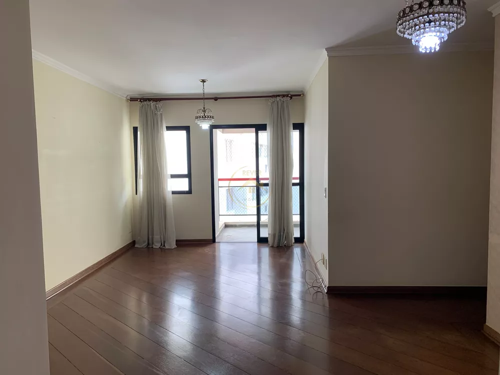 Apartamento à venda com 3 quartos, 138m² - Foto 2