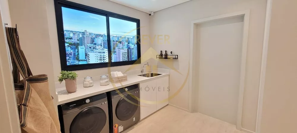 Apartamento à venda com 3 quartos, 180m² - Foto 10