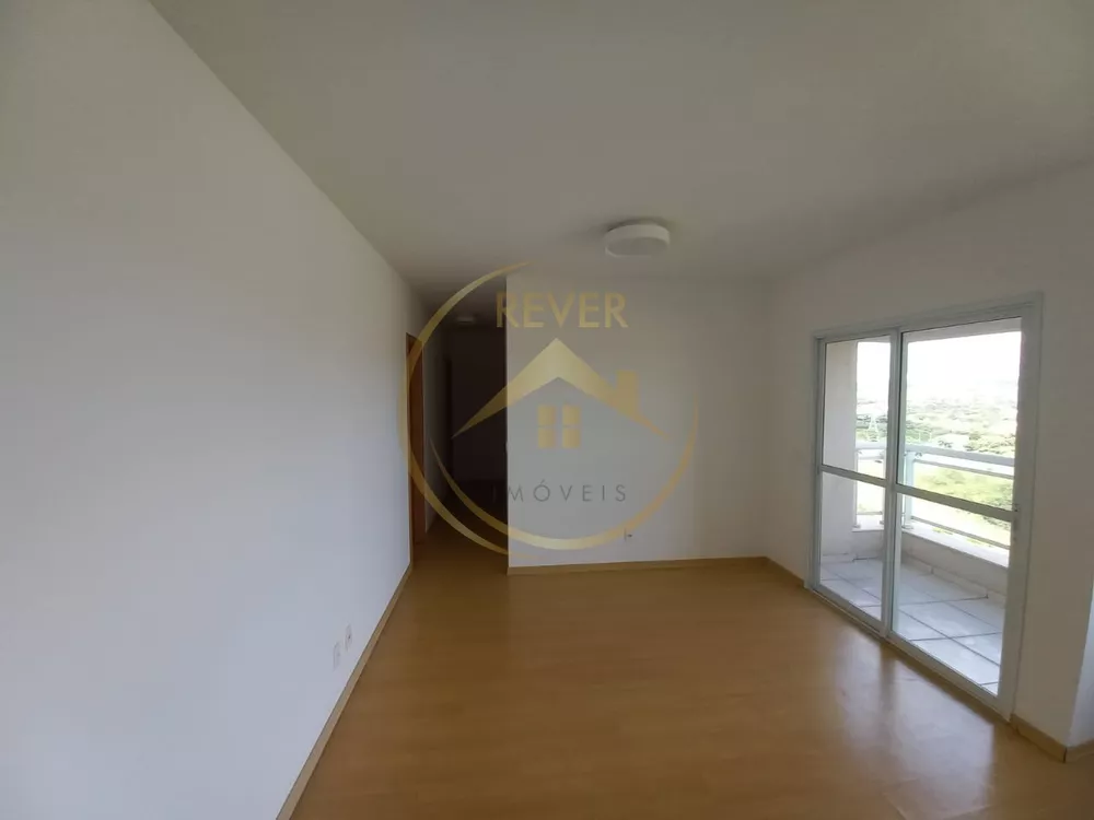 Apartamento à venda com 3 quartos, 81m² - Foto 3