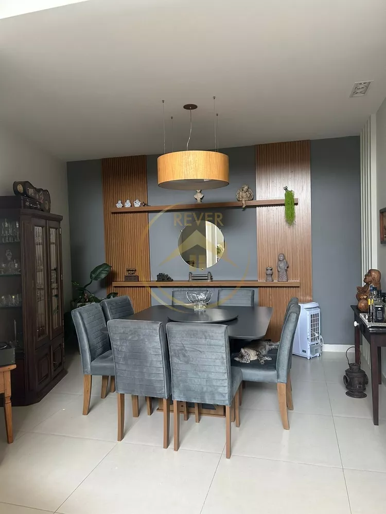 Casa à venda com 5 quartos, 402m² - Foto 4